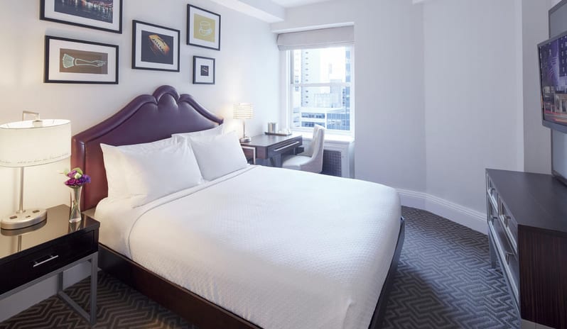 Lexington New York - Standard Queen Bed